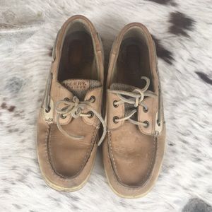 Sperry angelfish boat shoe